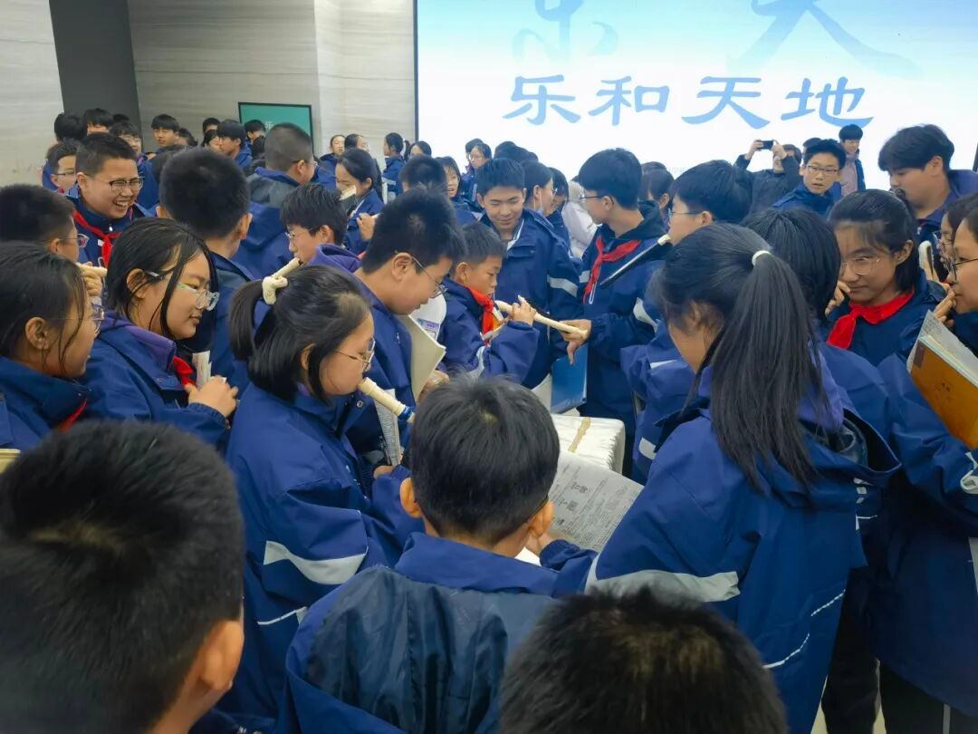 417dcc9b-c280-4488-abf8-16e0b595e2e7.jpg