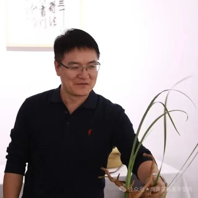 shi.jpg